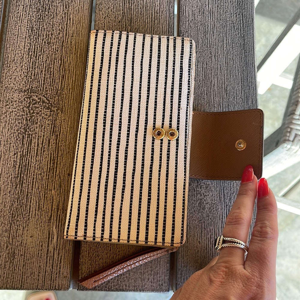 FOSSIL WALLET - Picture 3 of 6